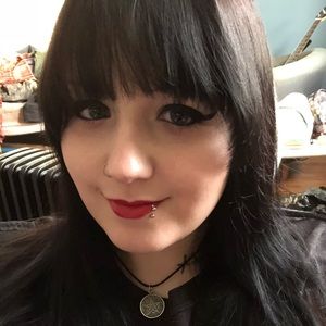 Meet your Posher, Sara